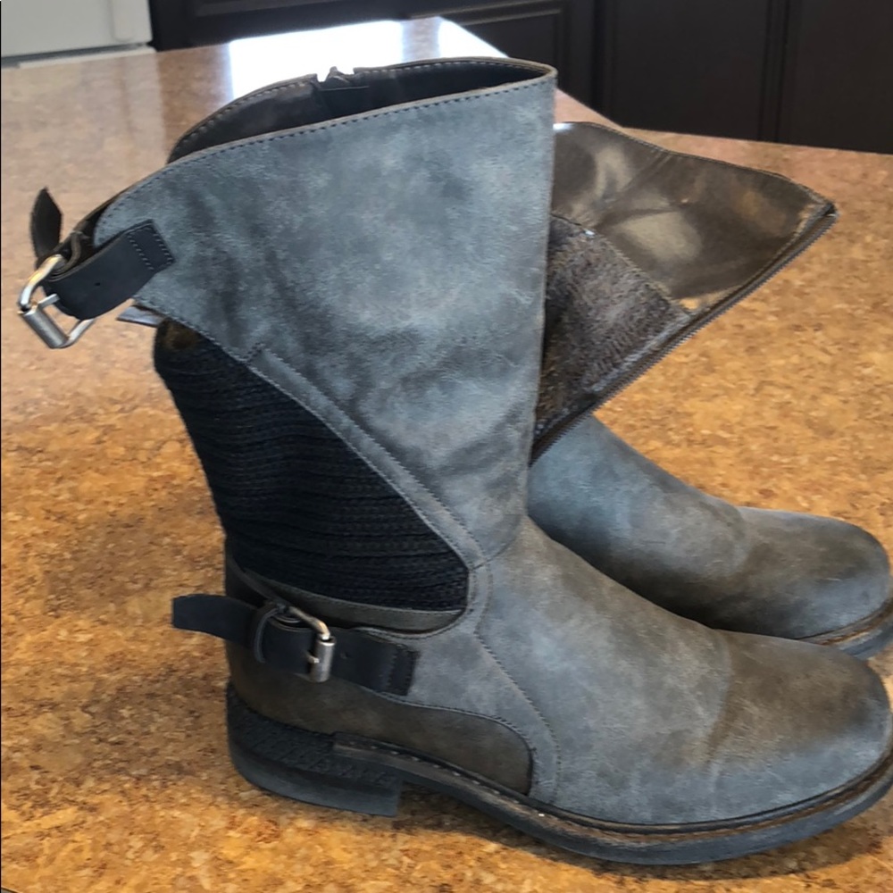 Mukluks